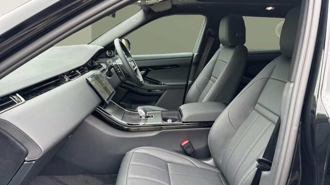 Land Rover Range Rover Evoque 2.0 D200 Hoxton Edition 5dr Auto Diesel Hatchback - Image 3